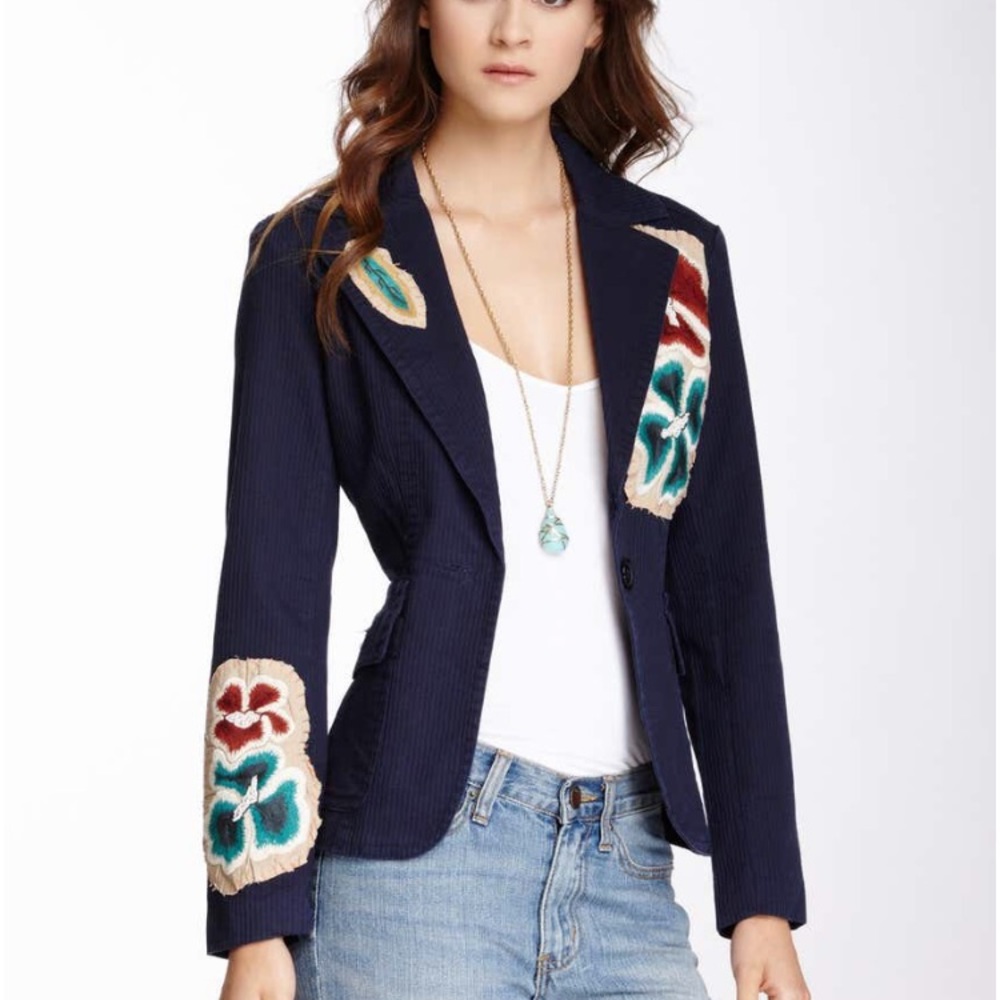 Vintage embroidered blazer